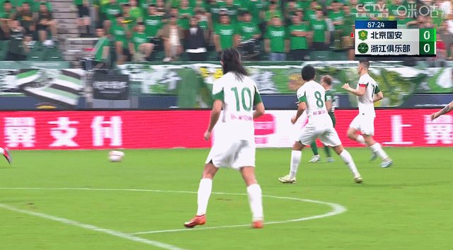 英雄联盟官网直播-【中超】王子铭单刀被扑张玉宁染红 国安0比0浙江