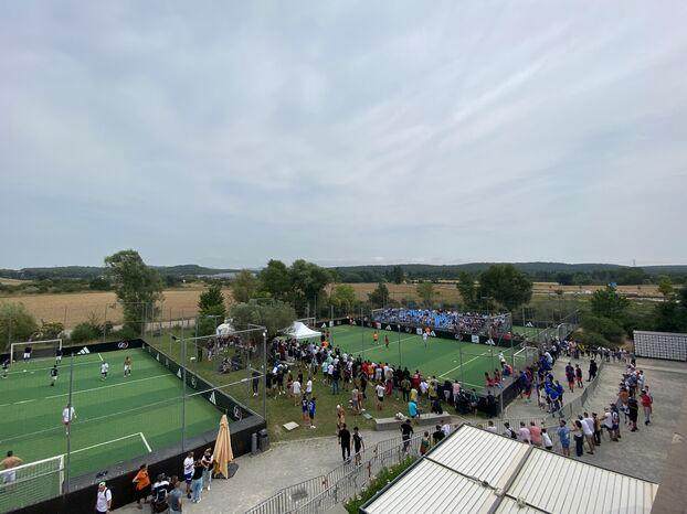 赛事赛程-法国世界杯首冠25周年庆祝：齐达内做东和德尚重聚