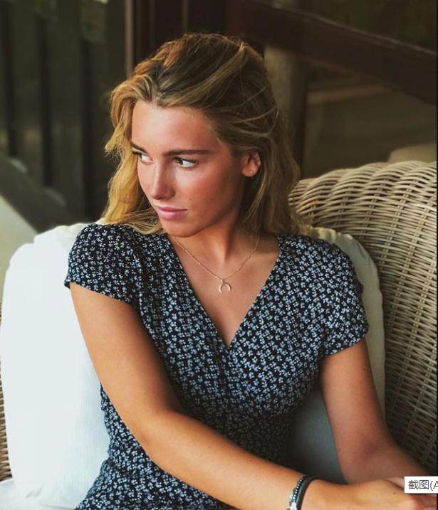 1688716361637099568.png 菲戈仨闺女美艳如花 大女儿跟西班牙国王表弟拍拖