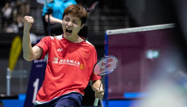 英雄联盟官网直播-解禁三个月拿下两冠 2022短暂赛季难掩石宇奇光芒