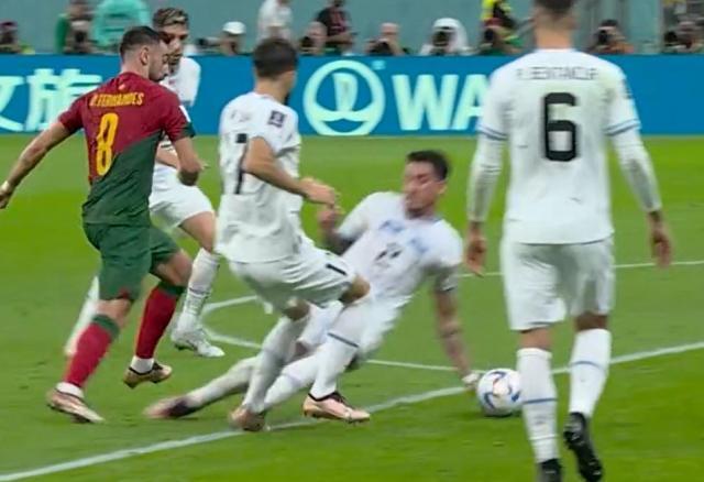 1669669415333043858.jpg 注册入口-【世界杯】B费双响+中柱 葡萄牙2比0胜乌拉圭出线