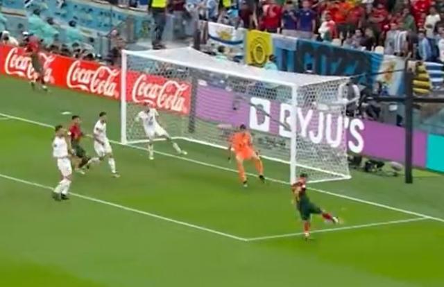 1669669655678045113.jpg 注册入口-【世界杯】B费双响+中柱 葡萄牙2比0胜乌拉圭出线