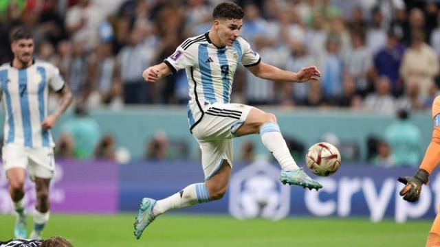 注册入口-【世界杯】梅西传射 曼城前锋2球 阿根廷3比0进决赛