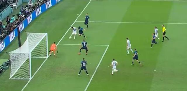 注册入口-【世界杯】梅西传射 曼城前锋2球 阿根廷3比0进决赛