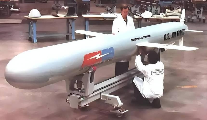 世界赛直播-一发瘫痪全美？美专家急喊中国停手，自己玩了60年却不让中国碰！