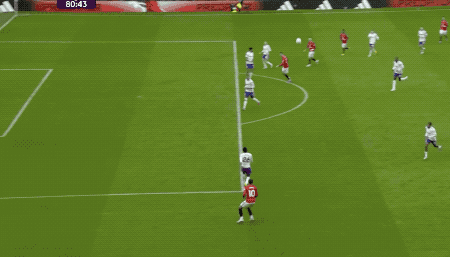 世界赛直播-豪门悲喜夜：曼联3-1维拉跻身前3 利物浦1-1惨遭热刺绝平 巴萨5-2