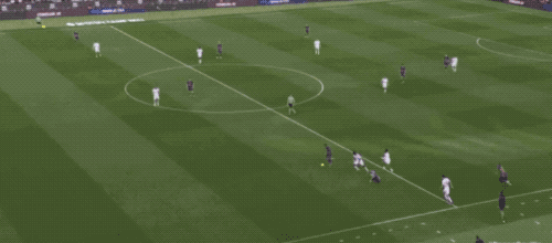 世界赛直播-豪门悲喜夜：曼联3-1维拉跻身前3 利物浦1-1惨遭热刺绝平 巴萨5-2