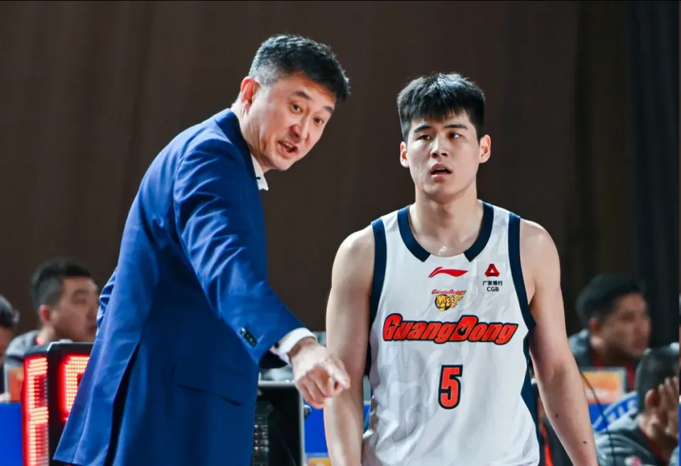 怎么培养新人?李悦洲季后赛场均21分钟,陈家政+王洪泽2分24秒
